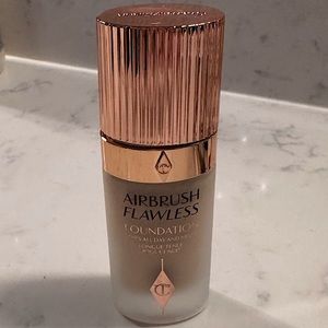 Charlotte Tilbury Airbrush Flawless Filter Foundation